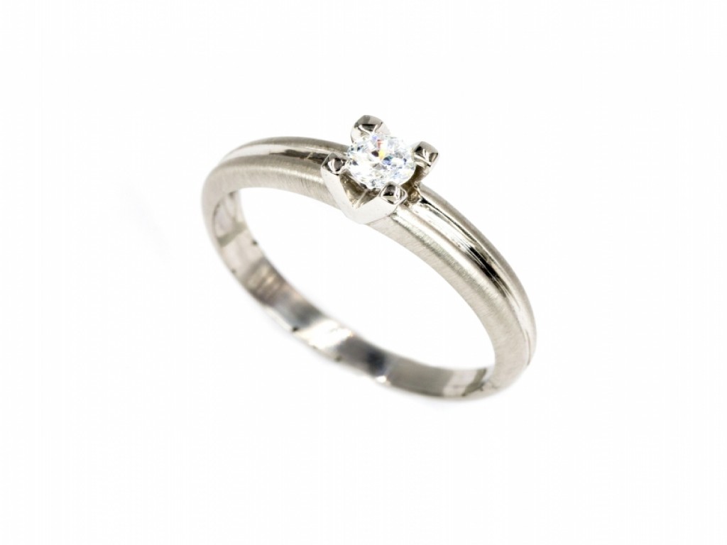 ANEL SOLITÁRIO OURO BRANCO COM Zircónias Brancas AN001276B