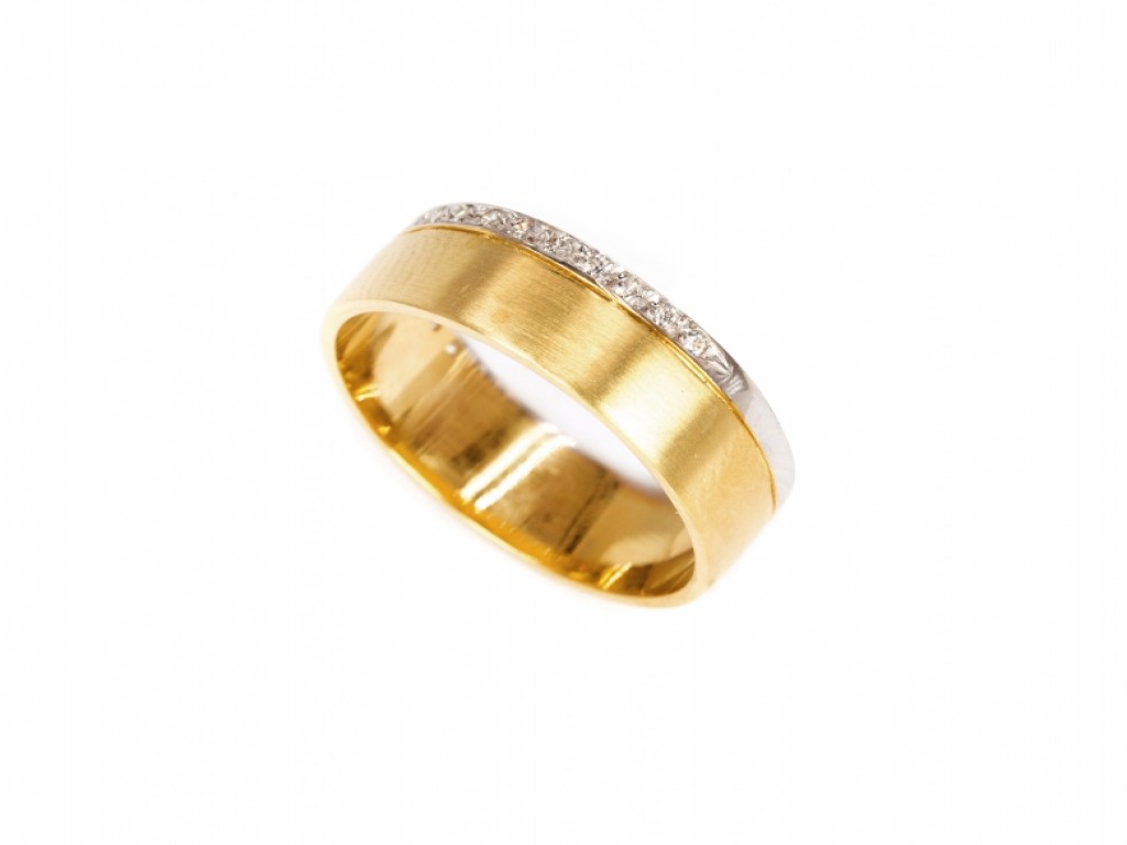 Aliança de Casamento Ouro Amarelo e Branco com Diamantes ALR004127