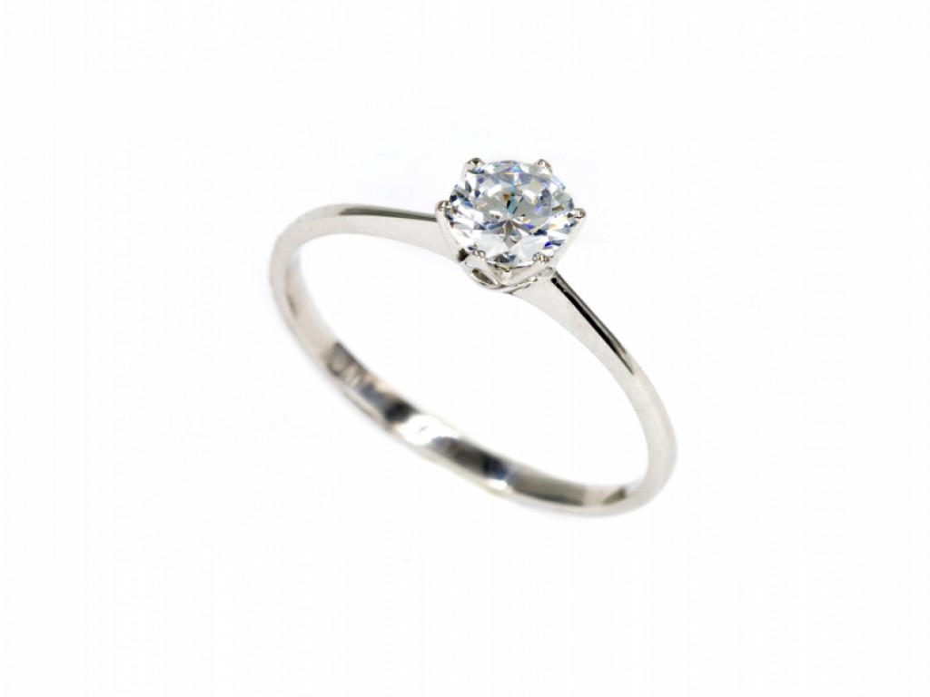 ANEL SOLITÁRIO OURO BRANCO COM Zircónias Brancas AN001153D