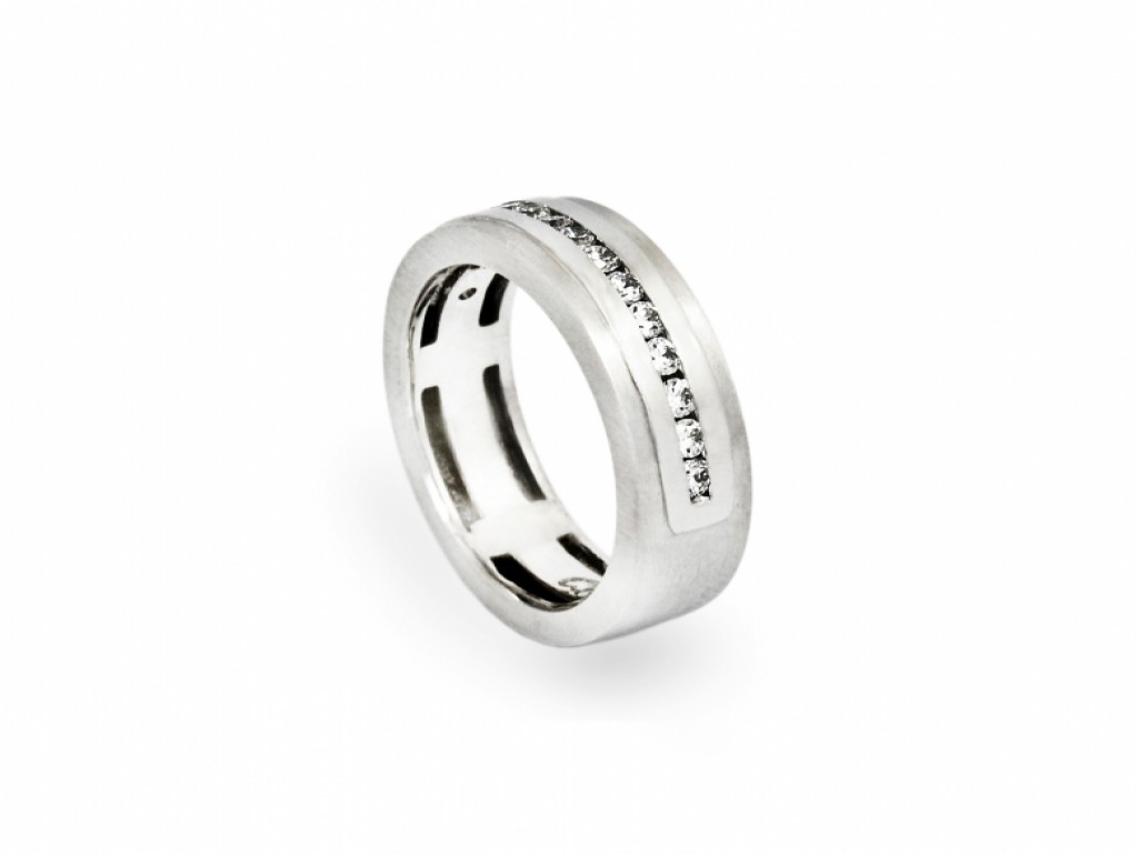 Aliança de Casamento Ouro Branco com Diamantes ALR003535B