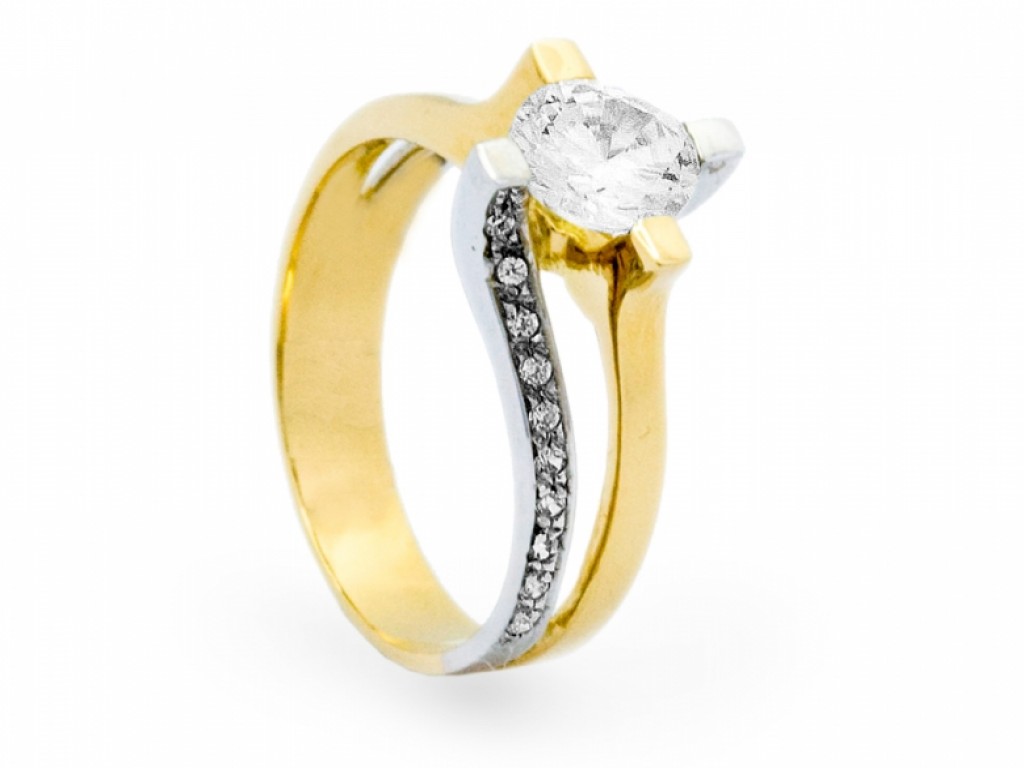 ANEL SOLITÁRIO OURO AMARELO COM Zircónias Brancas AN003771A