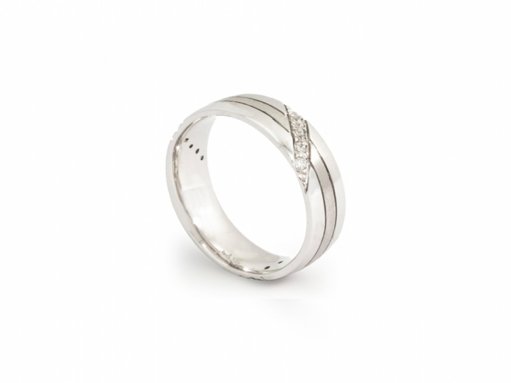 Aliança de Casamento Ouro Branco com Diamantes ALR004084B